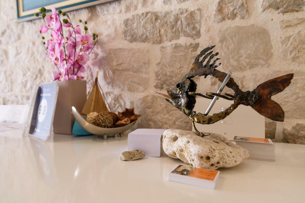 Apartments Dora -Free Parking Trogir Bagian luar foto